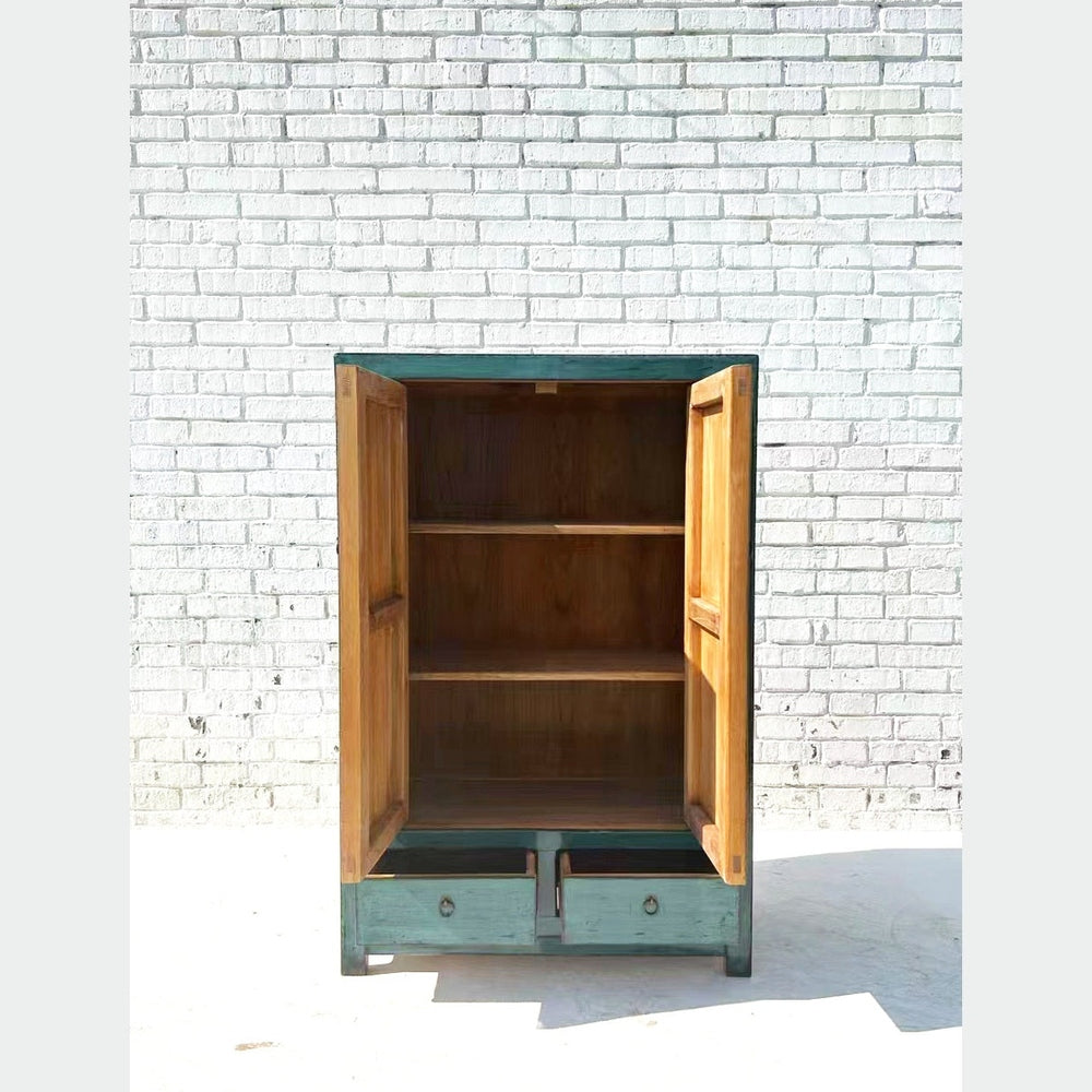 Moderner chinesischer Kleiderschrank mit Ombré Farbverlauf