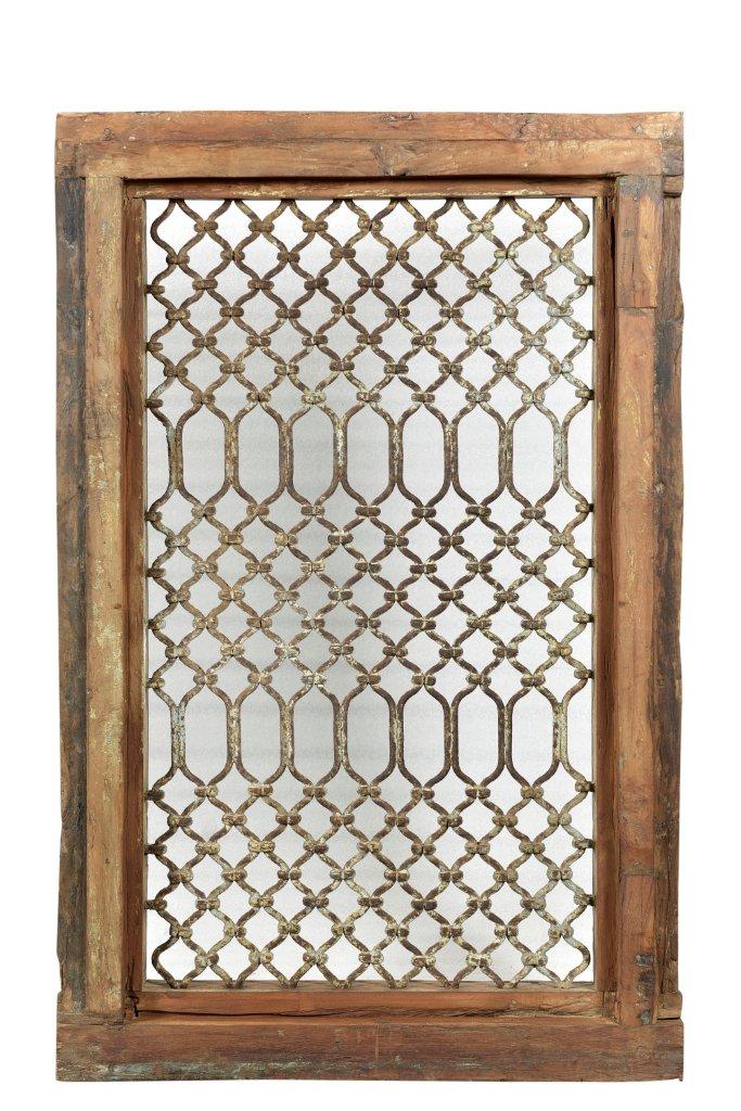 Traditionelles Jali Fenster aus Teakholz