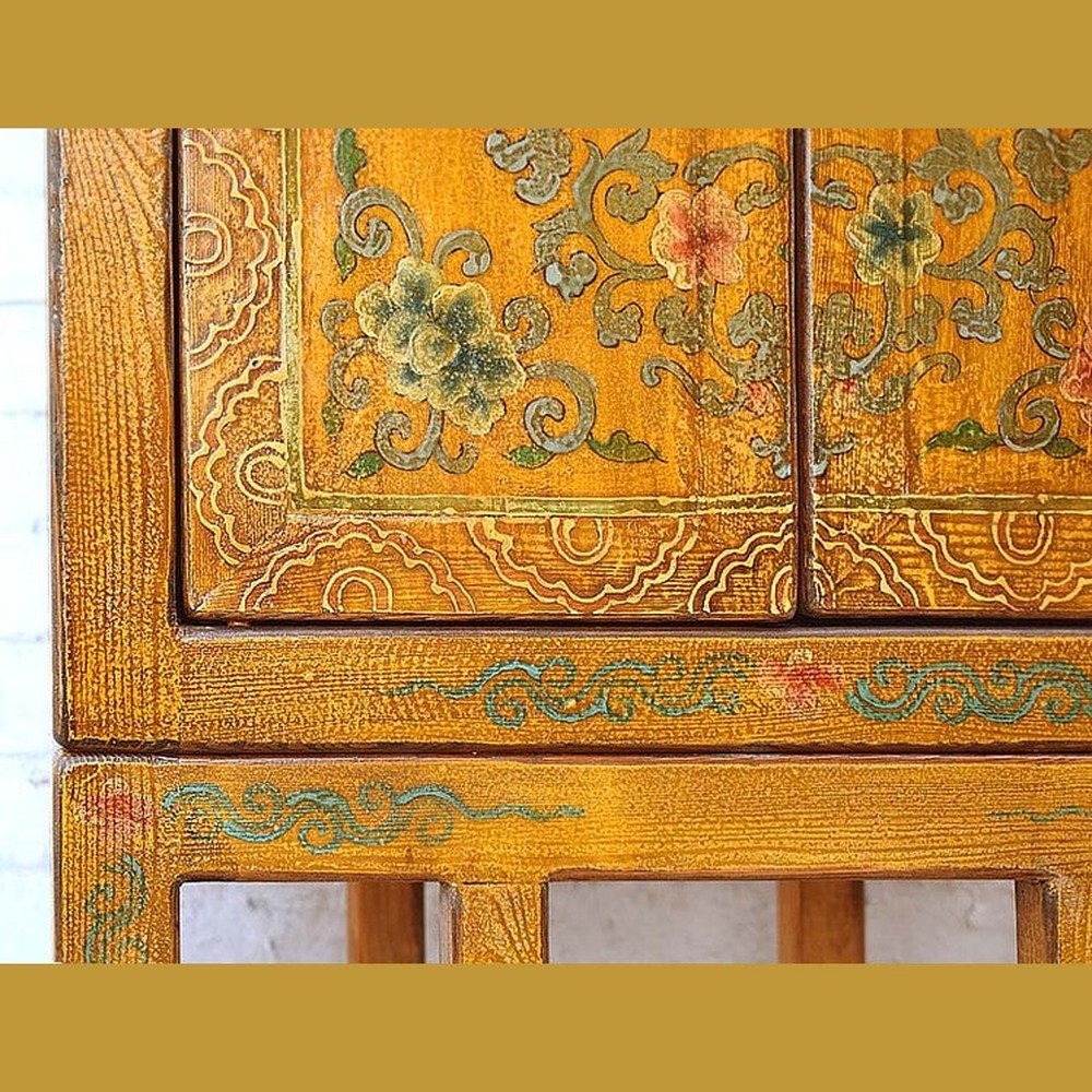 China Tibet Kommode Gelb Schwarz