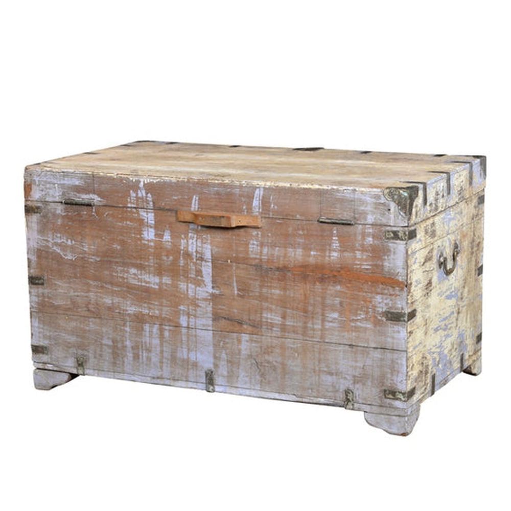Große Truhe cremebeige shabby chic Altholz India.Luxury Park
