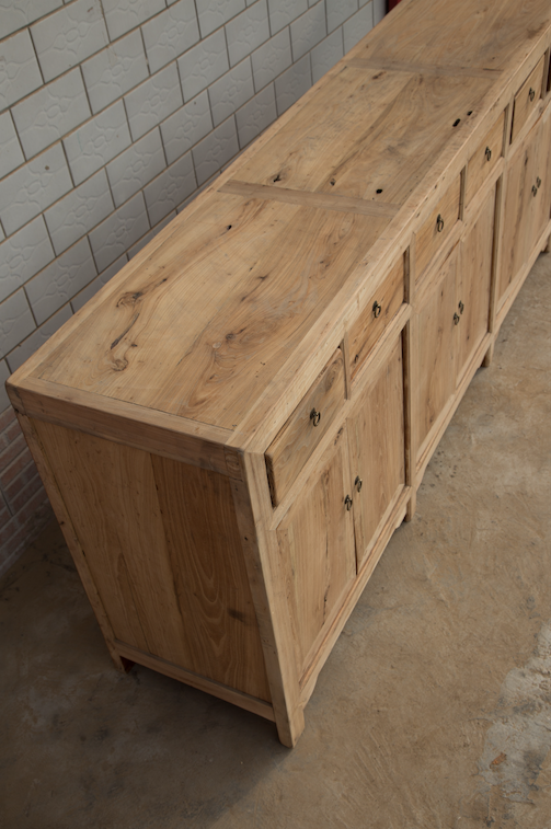 China Sideboard Hebei breite Schubladen Kommode used Optik aus Pinie