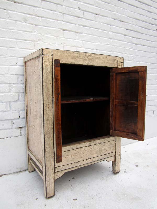 China Shabby chic kleine Kommoden Nachtschrank Doppeltüre Ulme massiver Metallbeschlag von Luxury-Park