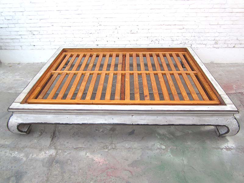 Asien flaches Doppel Bett Antikweiß Vintage Stil Vollholz 200x140x35cm