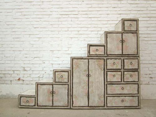 Treppenschränke