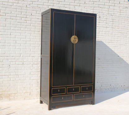 Chinesischer Kleiderschrank aus stabilem Naturholz handgefertigt