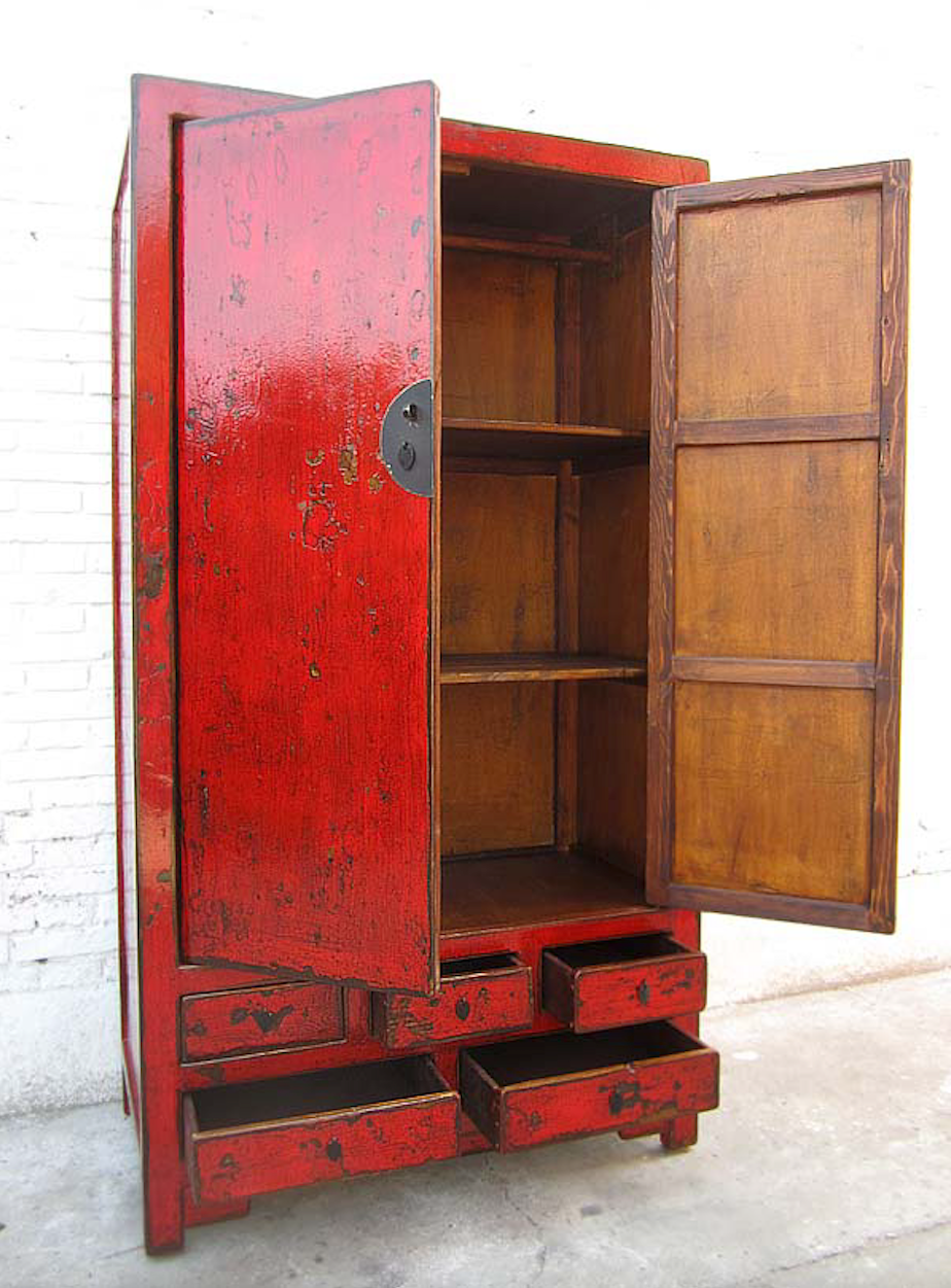 Chinesischer Kleiderschrank aus Massivholz