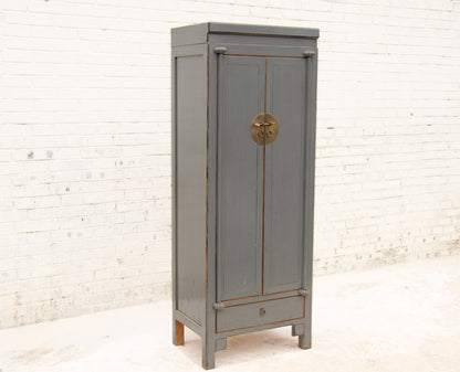 Antiker China Schrank aus Massivholz