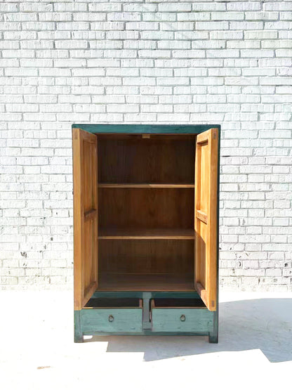 Moderner chinesischer Kleiderschrank mit Ombré Farbverlauf