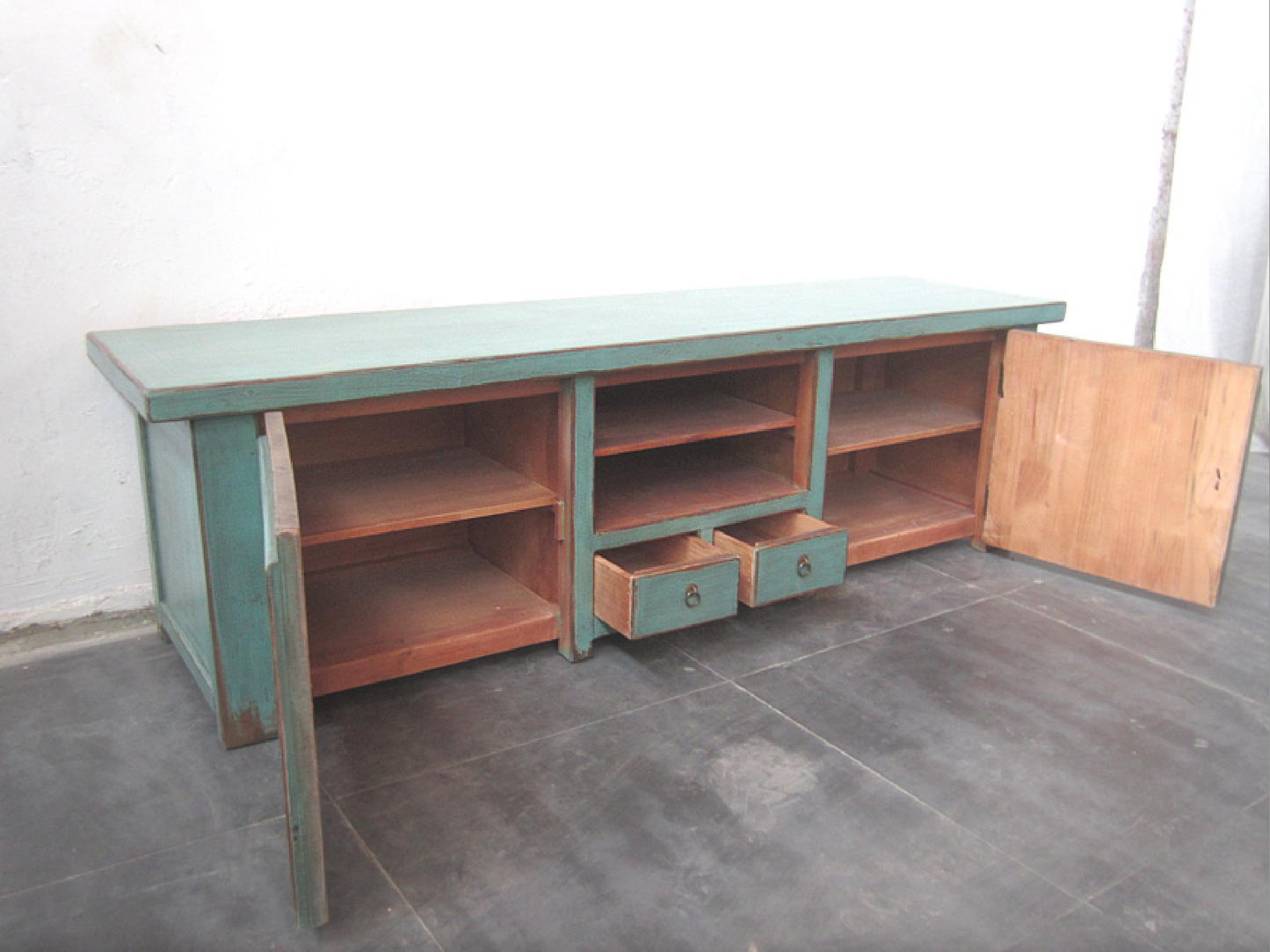 China Lowboard im Shabby Chick Stil aus Vollholz