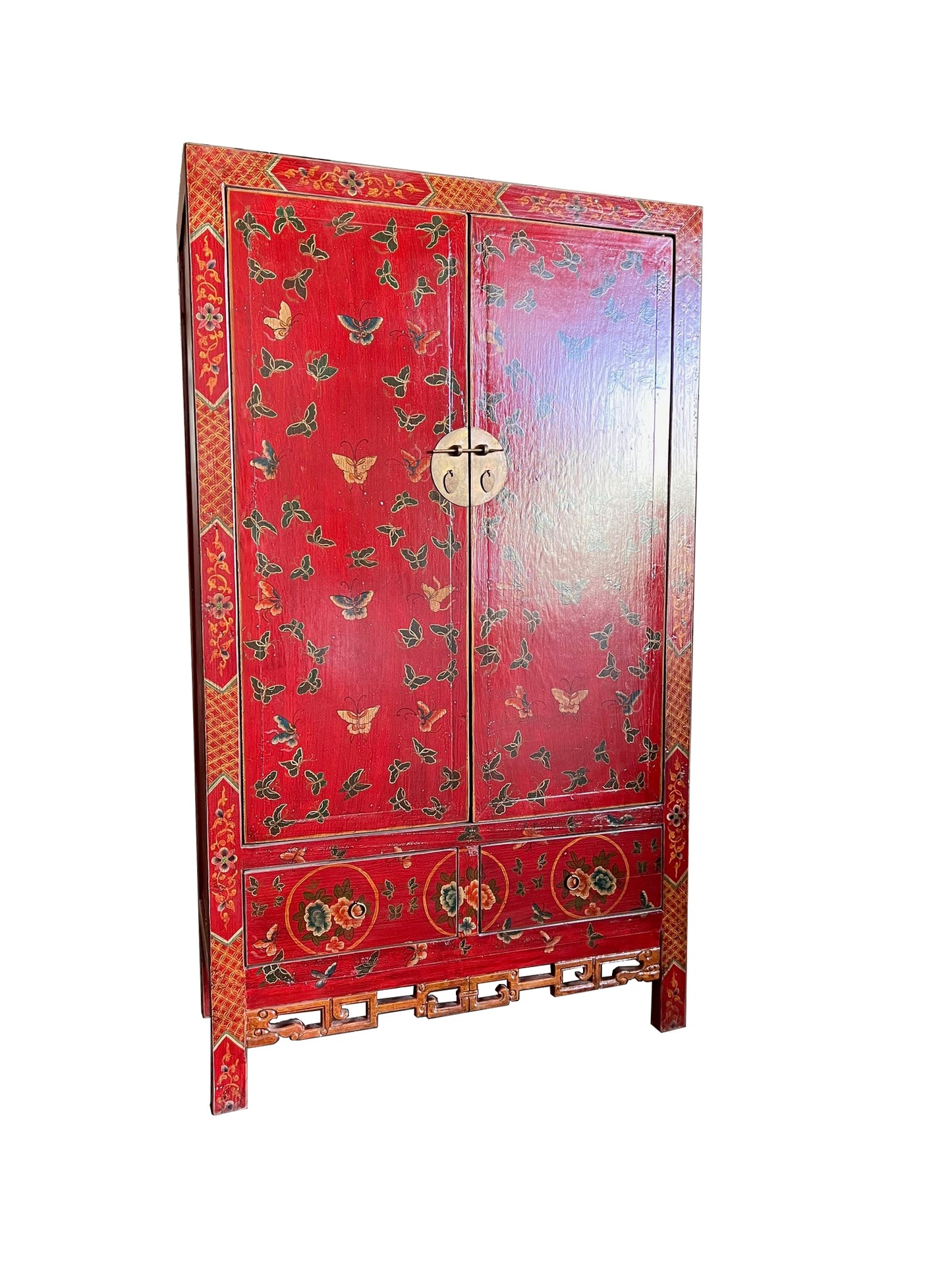 Chinesischer Kleiderschrank in Handarbeit aus Massivholz angefertigt