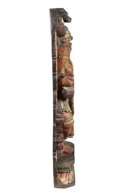 Bunt bemalte indische Statue aus Holz 