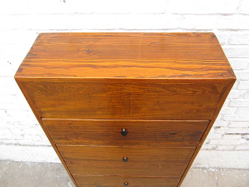 China dunkelbraune Flur Kommode Schuhschrank vintage Holz seitliche Schübe  im Kopfteil