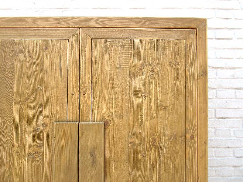 Hochzeitsschrank schlichter China Schrank antikholz