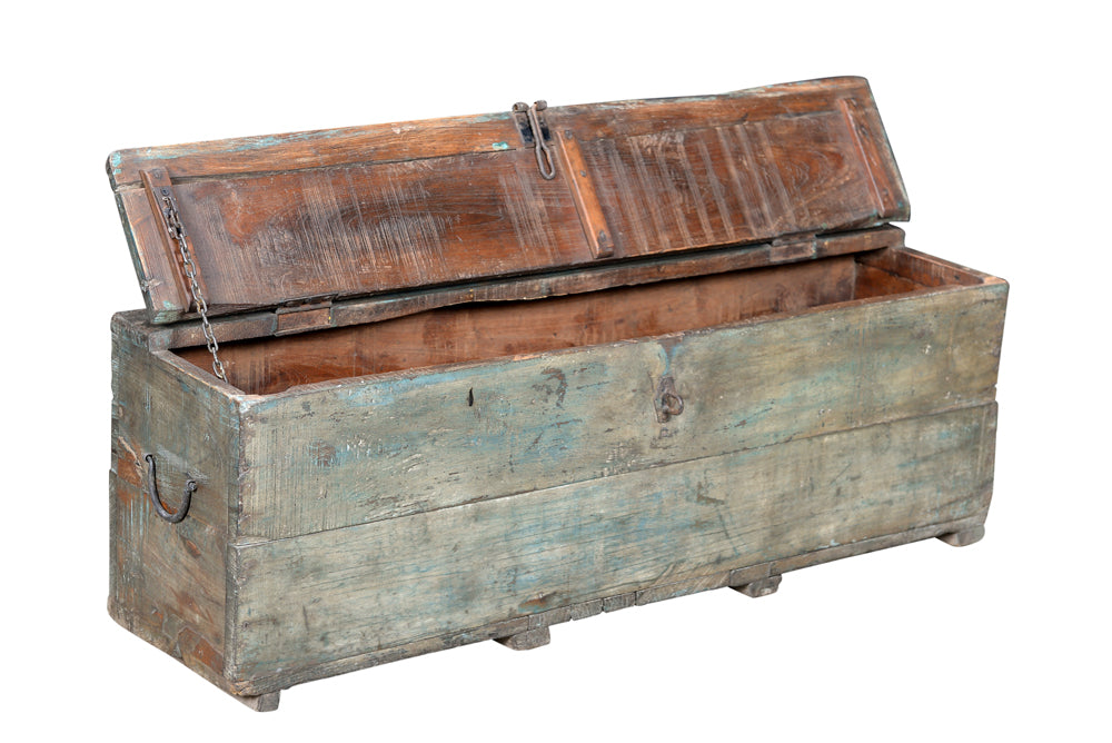 Indien 1920 schlanke alte Truhe Werkzeug Box aus grobem Holz blaue Farblasuren Rajasthan