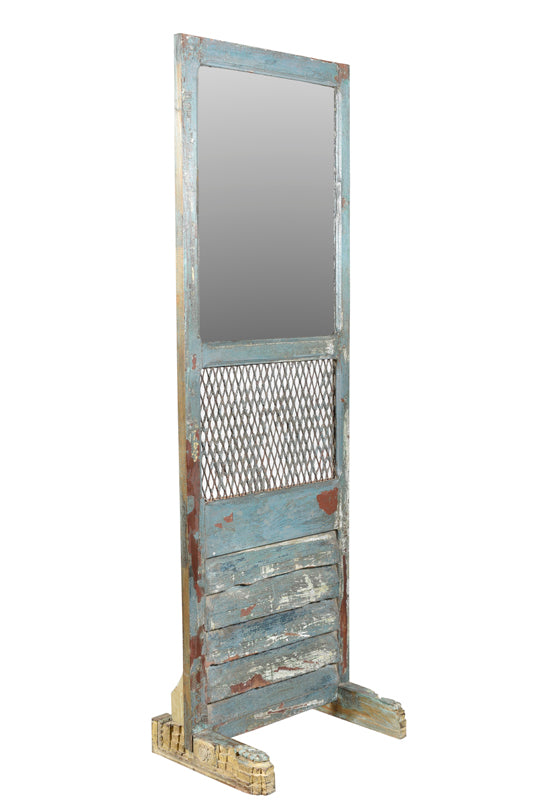 India mannshoher Spiegel Standspiegel altes Theatermöbel aus Holz und Metall heavy used finish