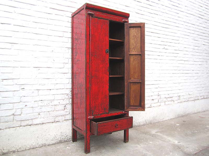 China hohe Kommode Kredenz Garderobenschrank rotbraun heavy used optic