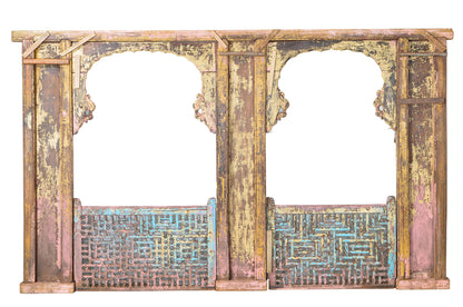 Indien 1870 geschnitzter Raumteiler  212cm lang zum Einbau Gujarat