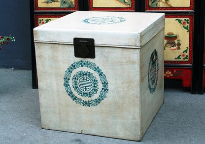 China Würfel Truhe Box kubisch weiße Oberfläche und Blumenmotiv Ulme