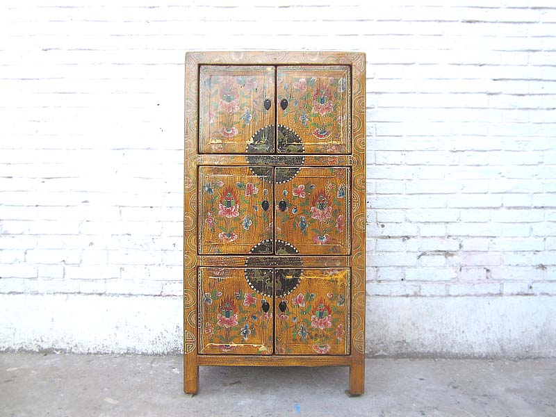 Halbhohe Asia Kommode antikgelber Korpus bunt bemalte Pinie