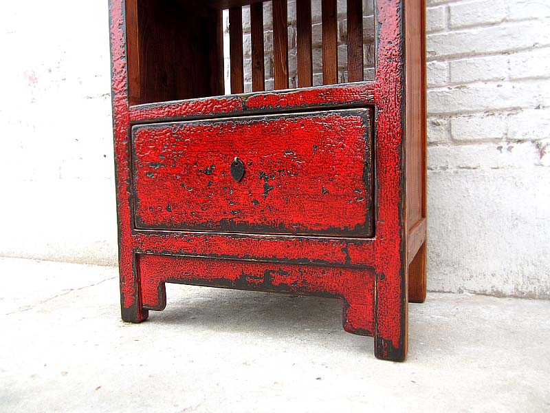 Asien schlanker Regalturm Kommode rotbraun Vintage Stil Pinienholz