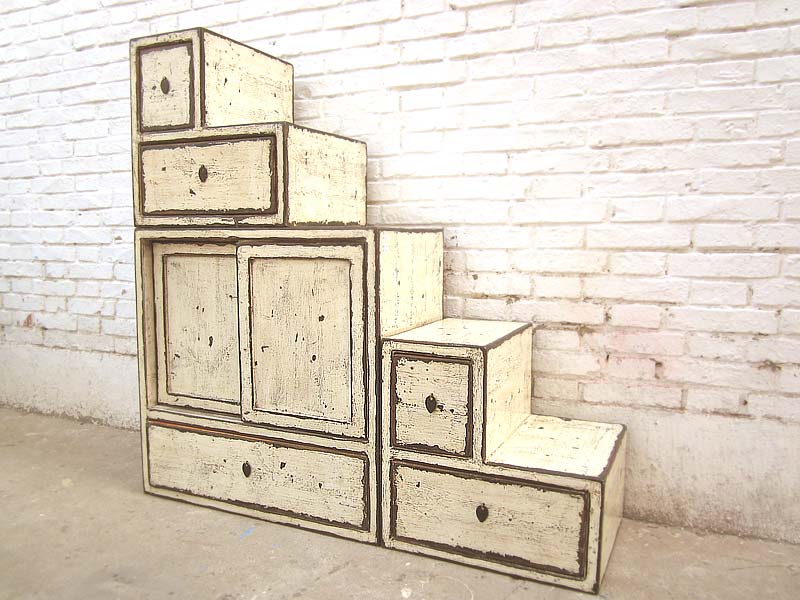 Asia Treppen Kommode Shabby chic Lack altweiß beidseitig nutzbar
