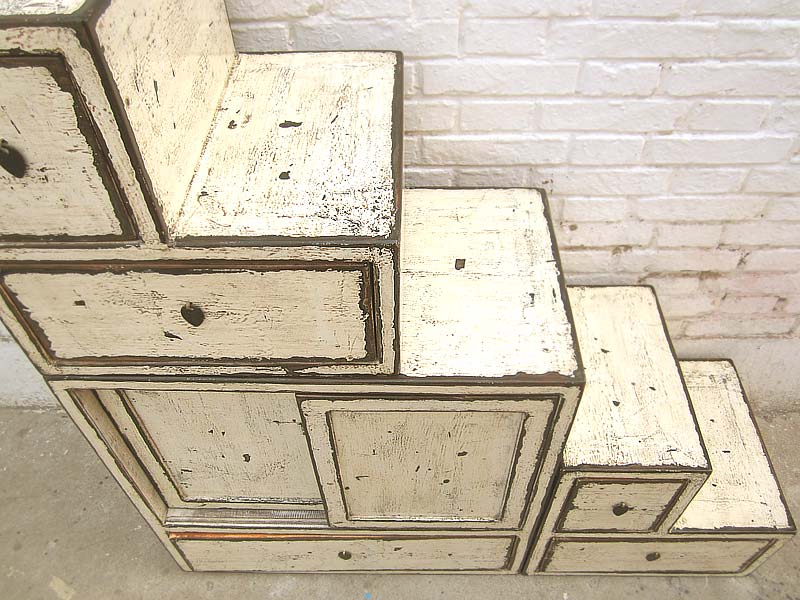 Asia Treppen Kommode Shabby chic Lack altweiß beidseitig nutzbar