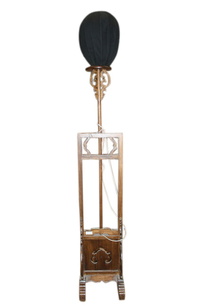 China hohe Stehlampe aus Massivholz im traditionellen Stil