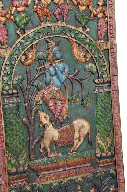 Luxury-Park Geschnitztes Holzwand-Panel aus Indien – Krishna spielt Bansuri