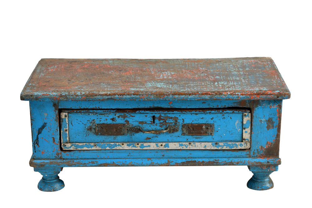 Indien 1940 massiver kleiner Schreibtisch shabby chic look azurblaues Finish Guarat