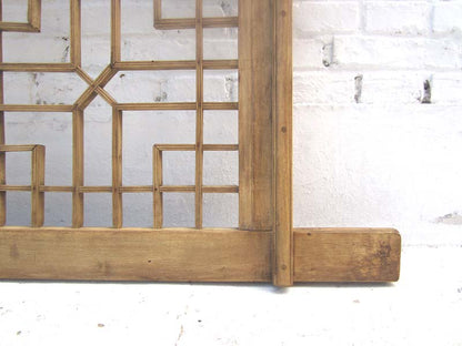 China klassischer Stil filigran gearbeitetes Fenstergitter  in bester Erhaltung