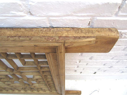 China klassischer Stil filigran gearbeitetes Fenstergitter  in bester Erhaltung