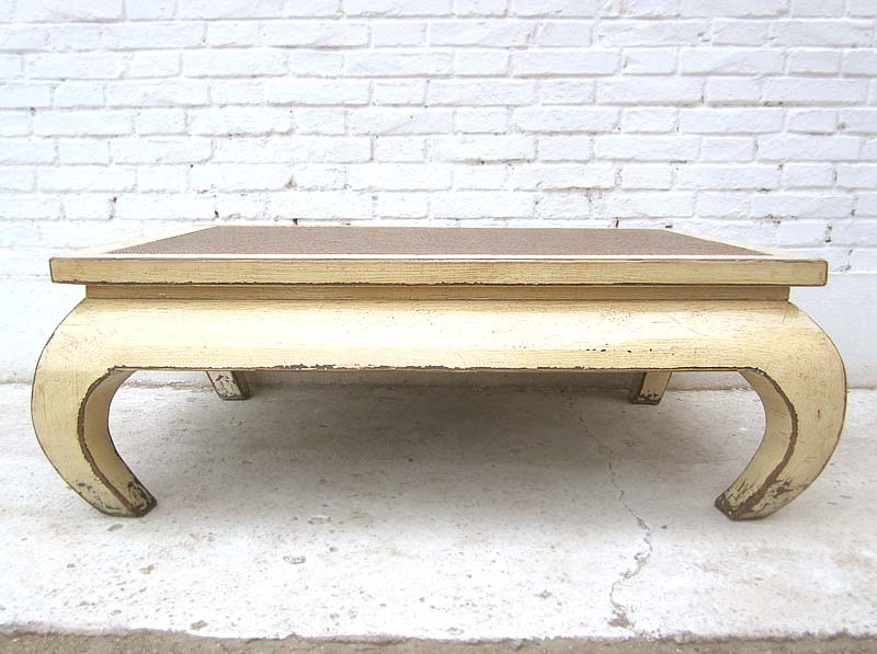 China flacher Tisch Antikweiß used optik Pinie Vollholz