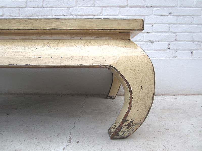 China flacher Tisch Antikweiß used optik Pinie Vollholz