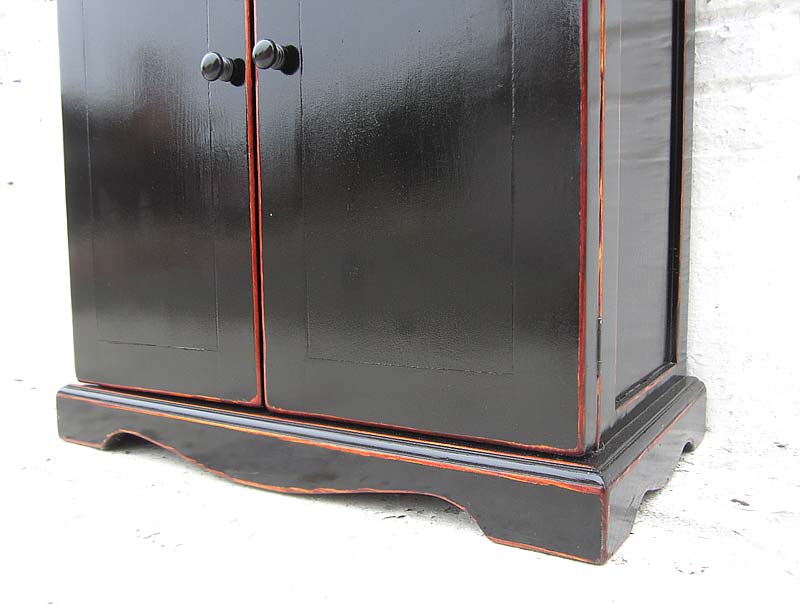 China kleine Kommode Waschtisch Unterschrank schwarz lackiertes Pinienholz Klassiker von Luxury Park