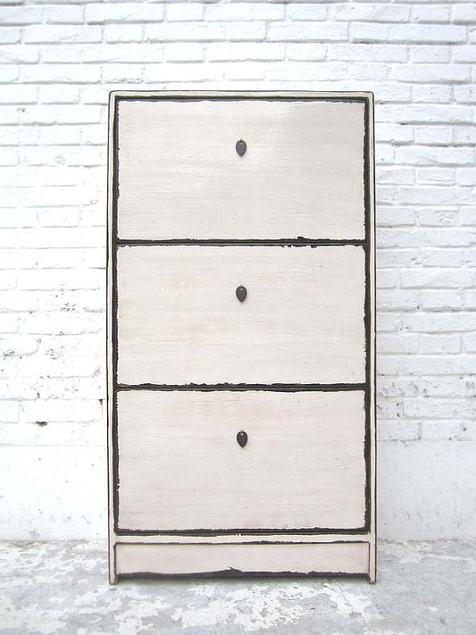 Asia Halbhoher Schuhschrank weiße Lackierung shabby chic Look drei große Fächer  von Luxury-Park