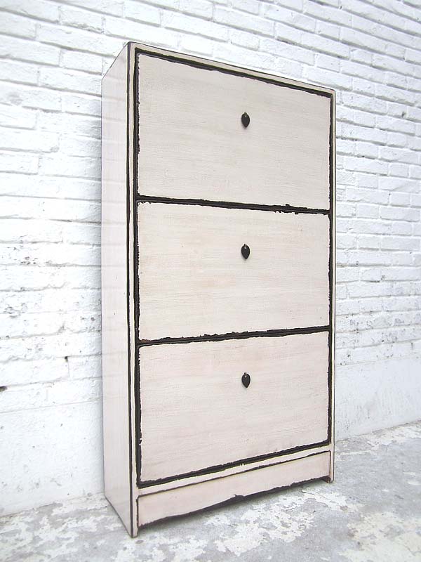 Asia Halbhoher Schuhschrank weiße Lackierung shabby chic Look drei große Fächer  von Luxury-Park