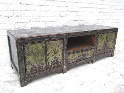 China shabby chic Lowboard flache Anrichte für TV Flachbildschirm Pinie schmutzgrau heavy used Optik von Luxury Park