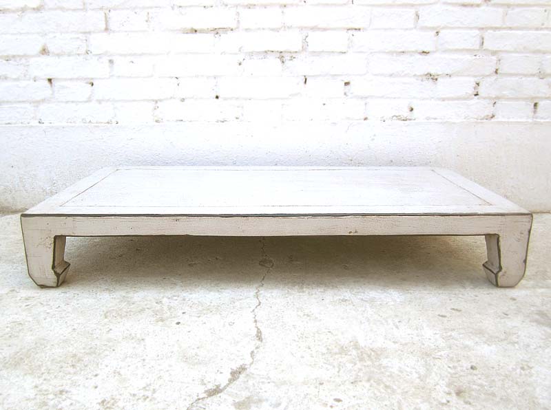 China niedriger Tisch 100x50cm Antikweiß used optic Pinienvollholz