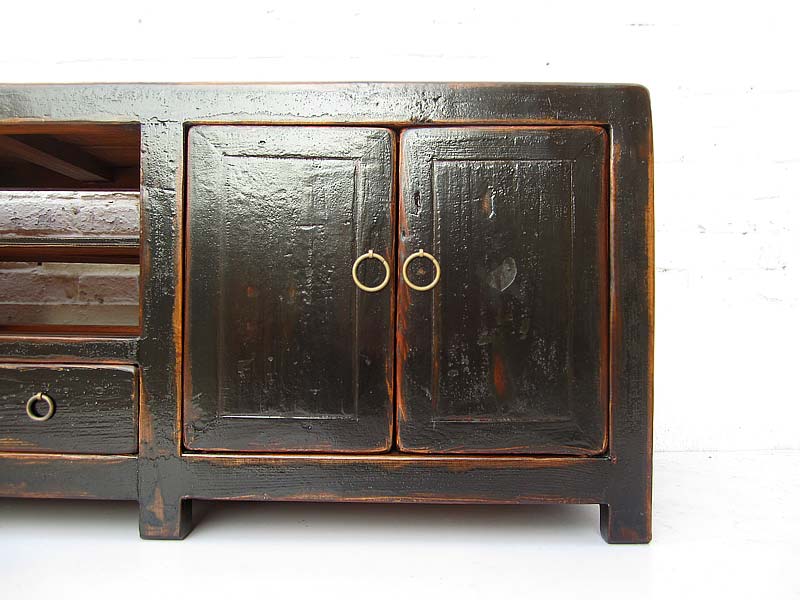 China Lowboard flache Anrichte für TV Flachbildschirm Pinie schwarz  von Luxury Park