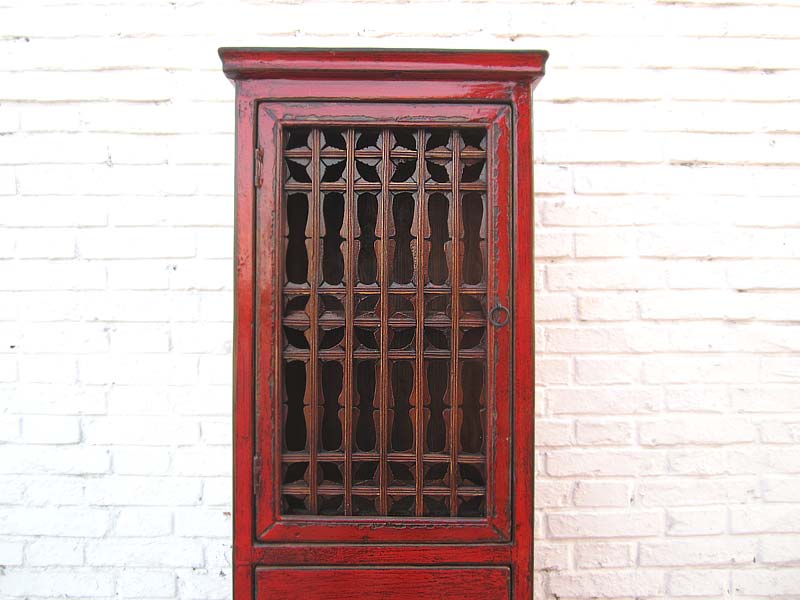 China schlanker Schrank klassisch rotbraun Pinie Antik 1940