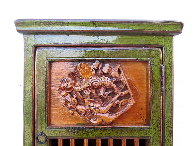 Asien schmaler Schrank Antikgrünes finish Pinienholz