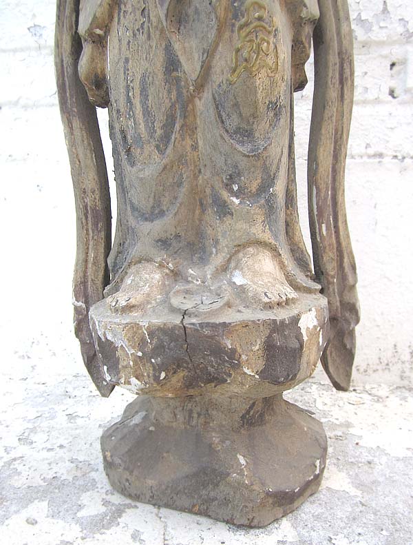 Bodhisattva Guanyin betend feine Skulptur Pappelholz China 1920