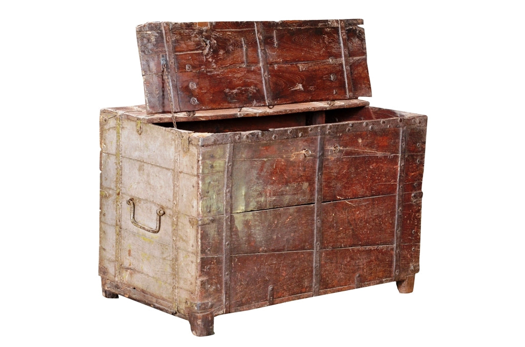 South India 1930 massive Teak Truhe Kassettenstil Metallbeschlag