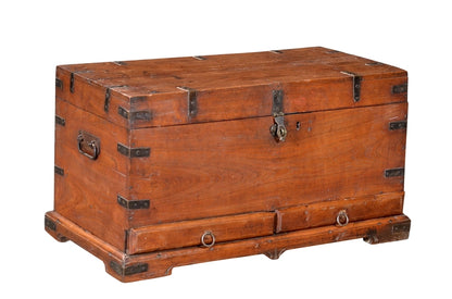 Indien 1930 massive Truhe Box Schubladen im Sockel Teak